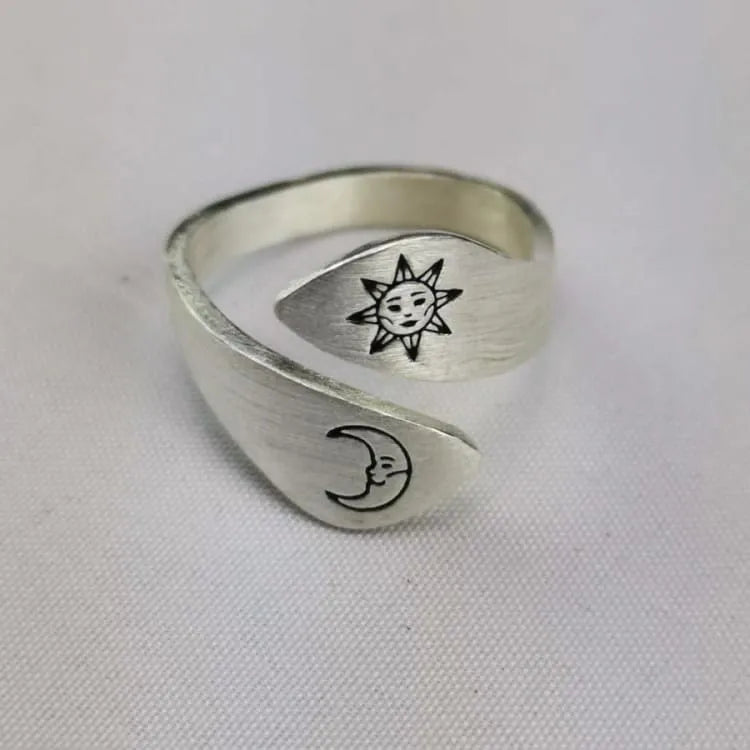 Anillo Inspirado en la Naturaleza – Conecta con tu Esencia