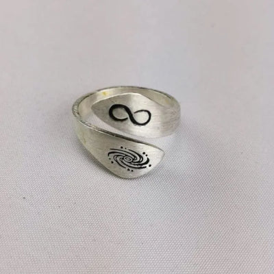 Anillo Inspirado en la Naturaleza – Conecta con tu Esencia