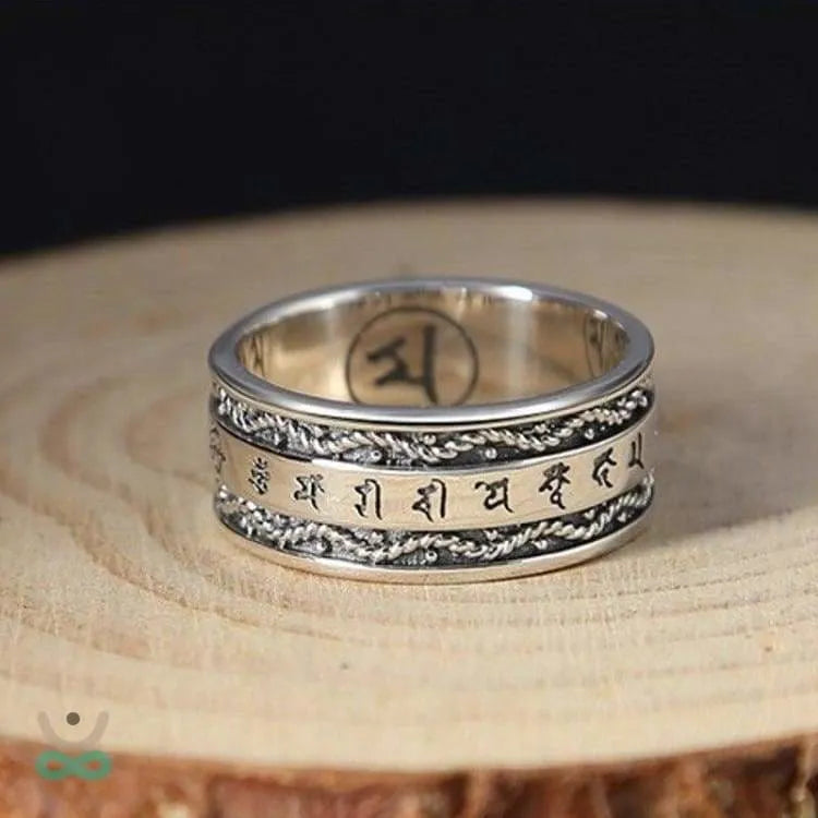 Anillo "Mantras Tibetanos" en Plata 925 – Espiritualidad y Protección