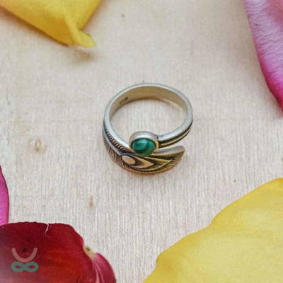 Anillo de Malaquita en Plata – Abundancia, Equilibrio y Elegancia