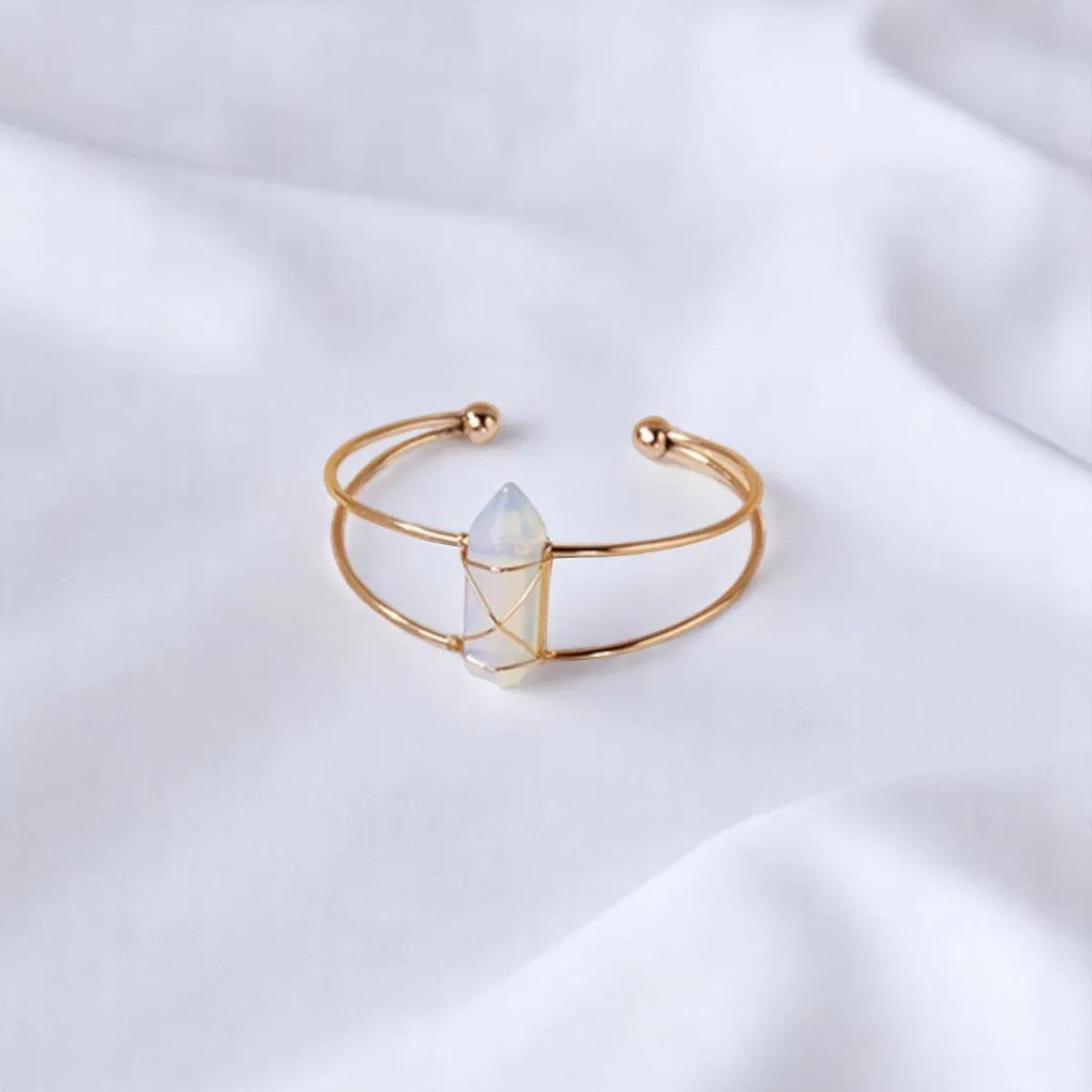 Anillo de Ópalo Natural: Portal a tu Intuición y Creatividad