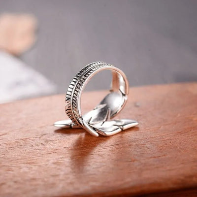 Anillo de Plumas Angélicas – Un símbolo de amor y protección