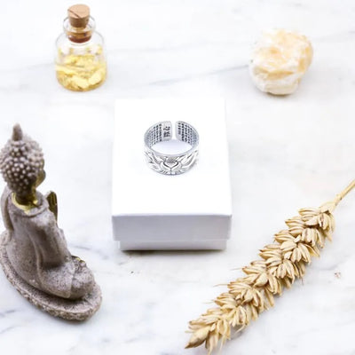 Anillo de flor de loto