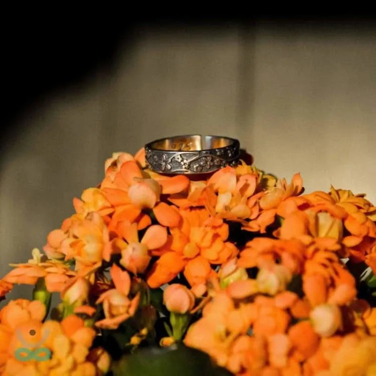 Anillo de la Armonía de la Flor de Ciruelo