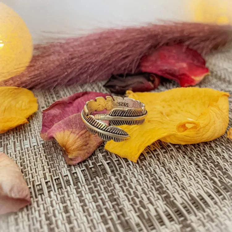 Anillo de plumas de ángel