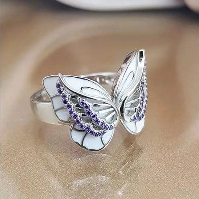 Anillo del vuelo de la mariposa