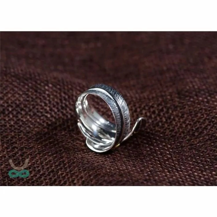 Anillo envolvente de plata para la naturaleza