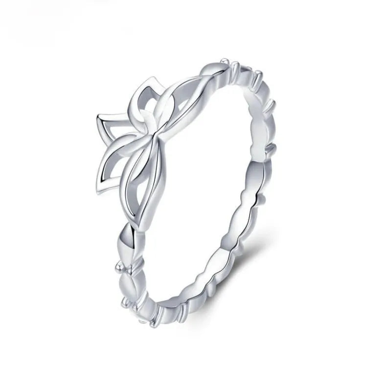 Anillo flor de loto, plata brillante y elegante