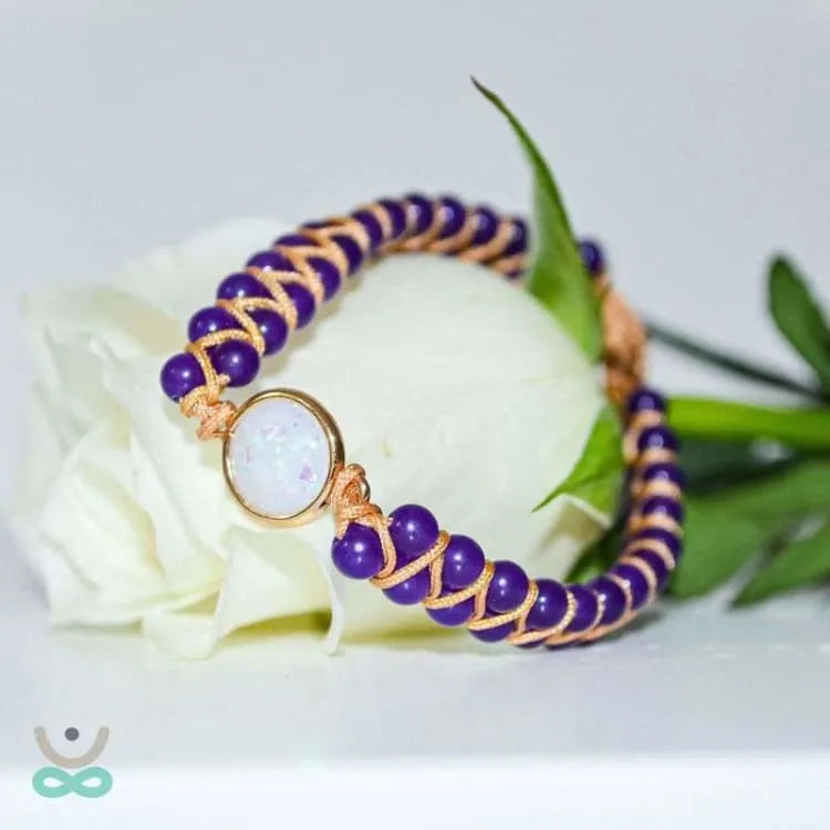 Brazalete de amistad de amatista y ópalo