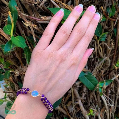 Brazalete de amistad de amatista y ópalo