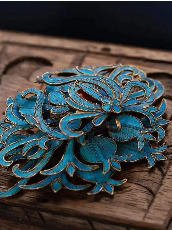 Broche de flor de loto