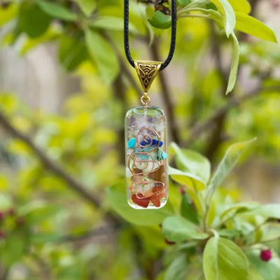 Colgante de Orgonita 7 Chakras – Armonía, Energía y Protección