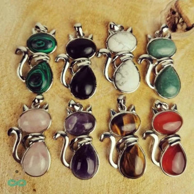 Colgante lito en forma de gato