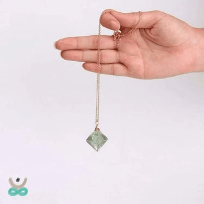 Collar "Alineación" en Fluorita Verde – Equilibra Mente y Espíritu