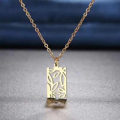 Collar 'Amour' con alfombra de margaritas