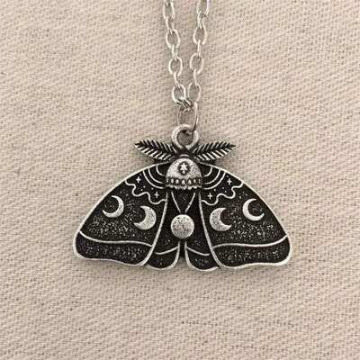 Collar Mariposa de la Luna