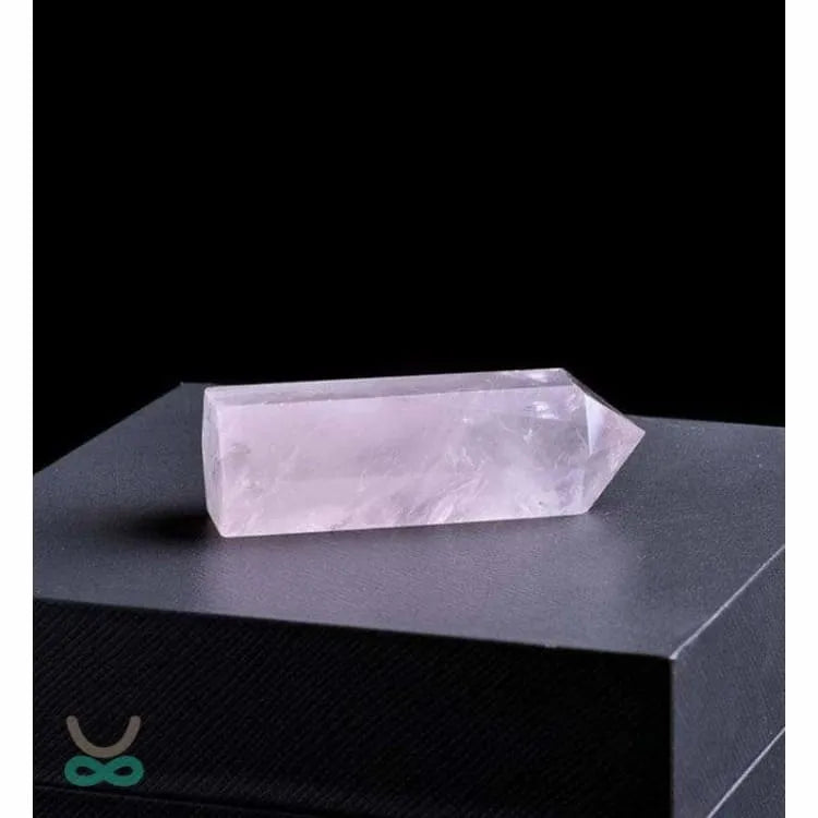 Collar de Péndulo de Cuarzo Rosa: Amor, Serenidad y Sabiduría Ancestral