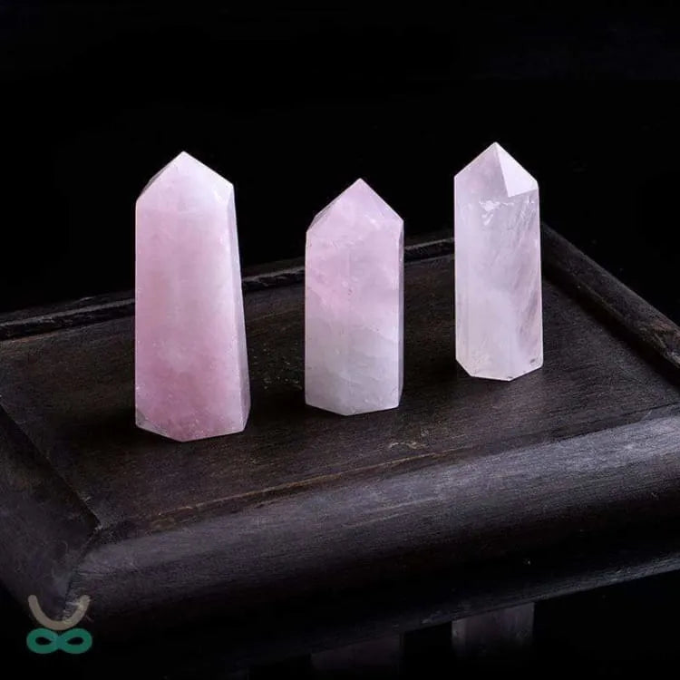 Collar de Péndulo de Cuarzo Rosa: Amor, Serenidad y Sabiduría Ancestral