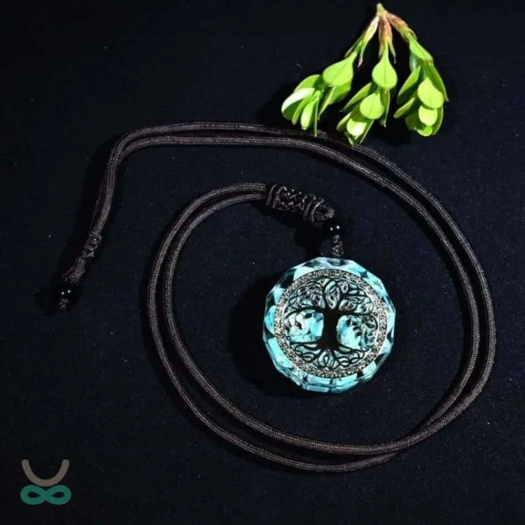 Collar de energía turquesa "Árbol de la Vida"