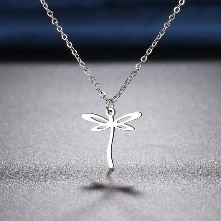 Collar de la sabiduría con libélula