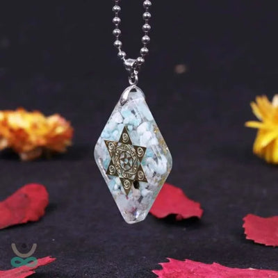 Collar de orgonita "Energía amazónita".