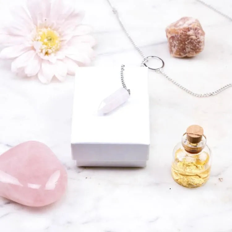 Collar de péndulo de cuarzo rosa - La piedra de la serenidad