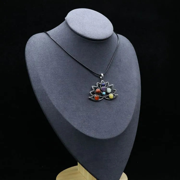 Collar flor de loto 7 chakras