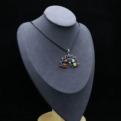 Collar flor de loto 7 chakras
