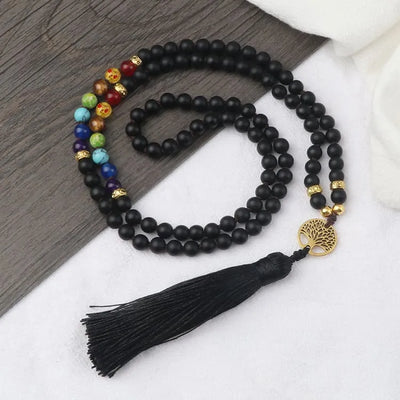 Collar negro 7 chakras con colgante árbol de la vida