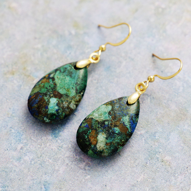 Armonía y Estilo: Pendientes de Piedra Natural para Energía y Elegancia