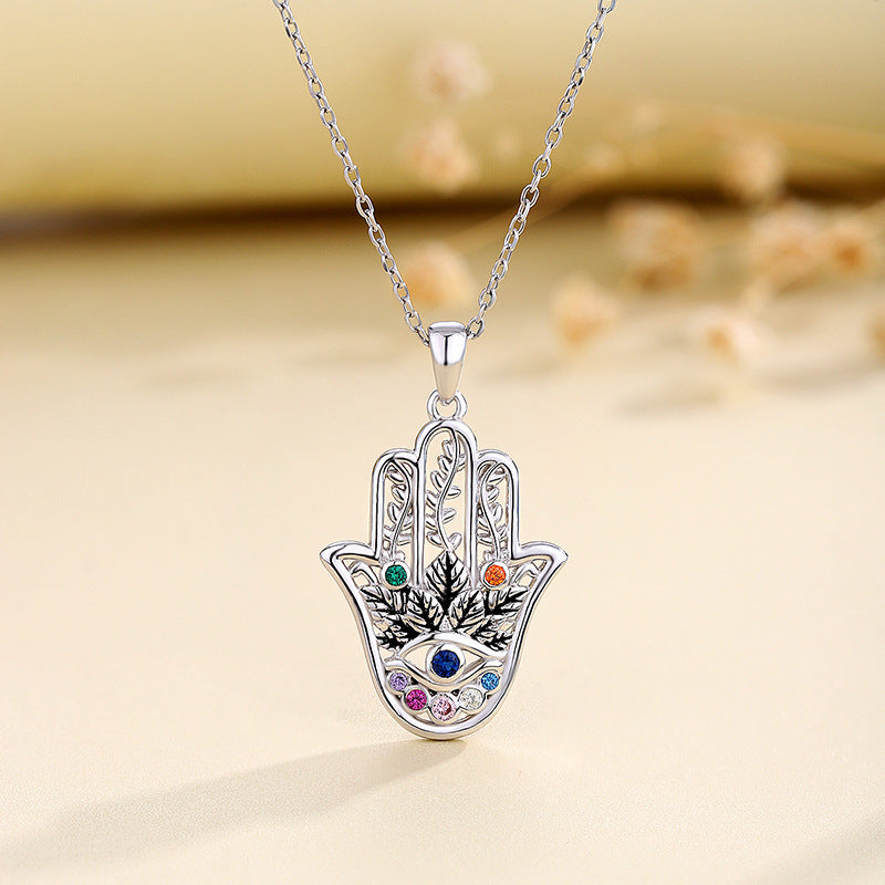 Collar palma de tarot en plata 925, símbolo de intuición, destino y energía esotérica