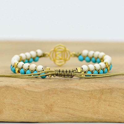 Pulsera Trenzada con Turquesa Azul y Howlita Blanca – Energía y Armonía