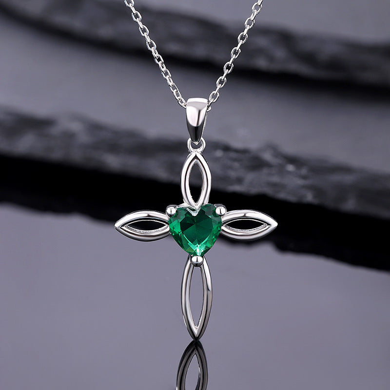 Collar trébol de cuatro hojas con aventurina verde en plata 925, símbolo de suerte y armonía natural