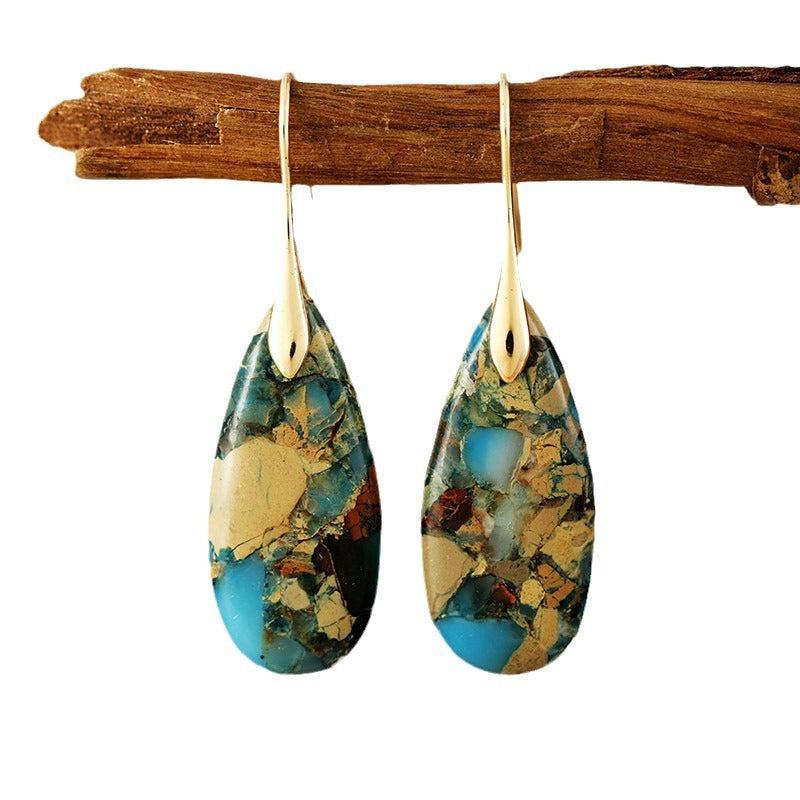 Pendientes Bohemios de Gota de Agua en Cuarzo Azul – Elegancia y Energía Natural