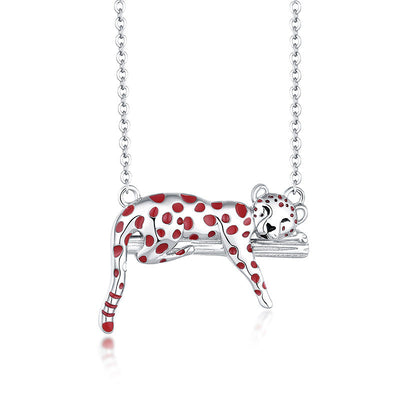 Collar guepardo en plata 925, símbolo de fuerza y estilo indomable