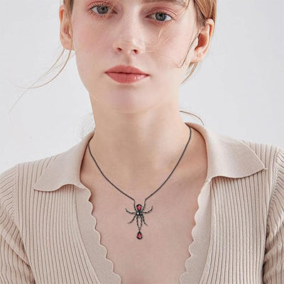 Collar de plata 925 con colgante de araña gótica