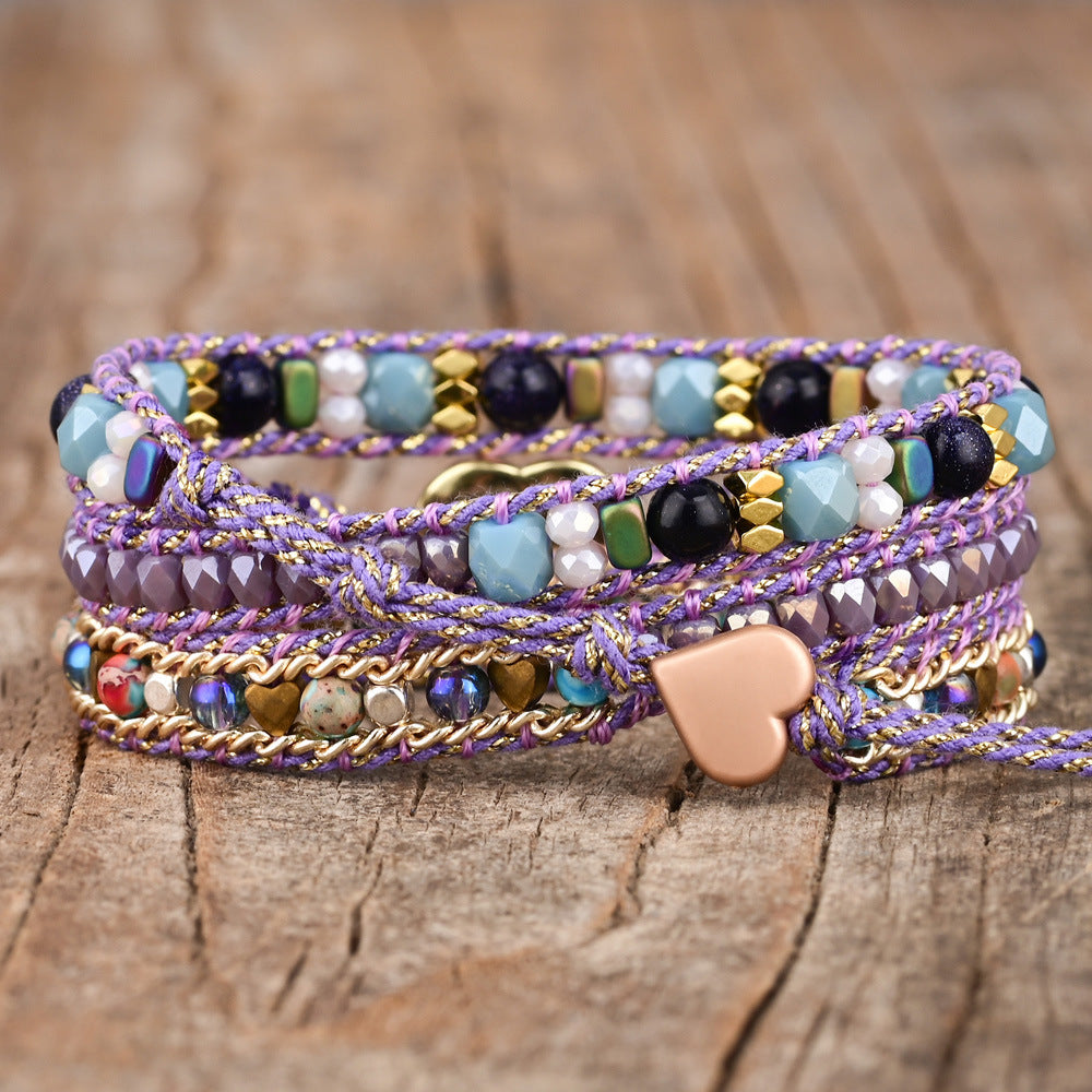 Pulsera de tres capas con ópalo morado y corazón, sensibilidad elevada y conexión emocional