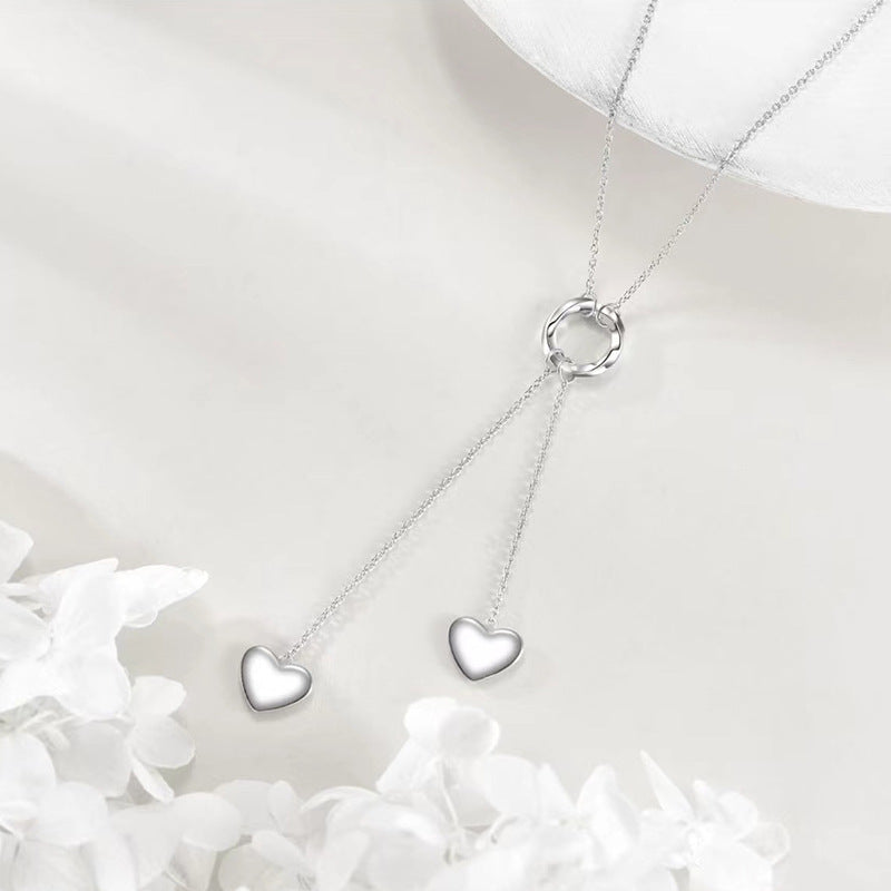 Collar amor en plata 925, símbolo delicado de conexión y ternura