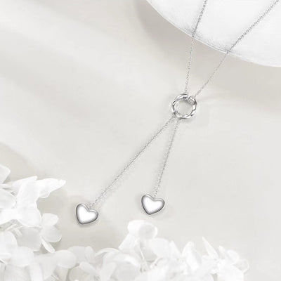 Collar amor en plata 925, símbolo delicado de conexión y ternura