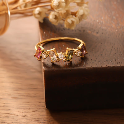 Anillo de diamantes coloridos: luz, energía y lujo para tu vida