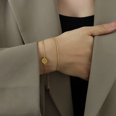 Pulsera Serpiente: Tu Amuleto de Transformación y Sabiduría