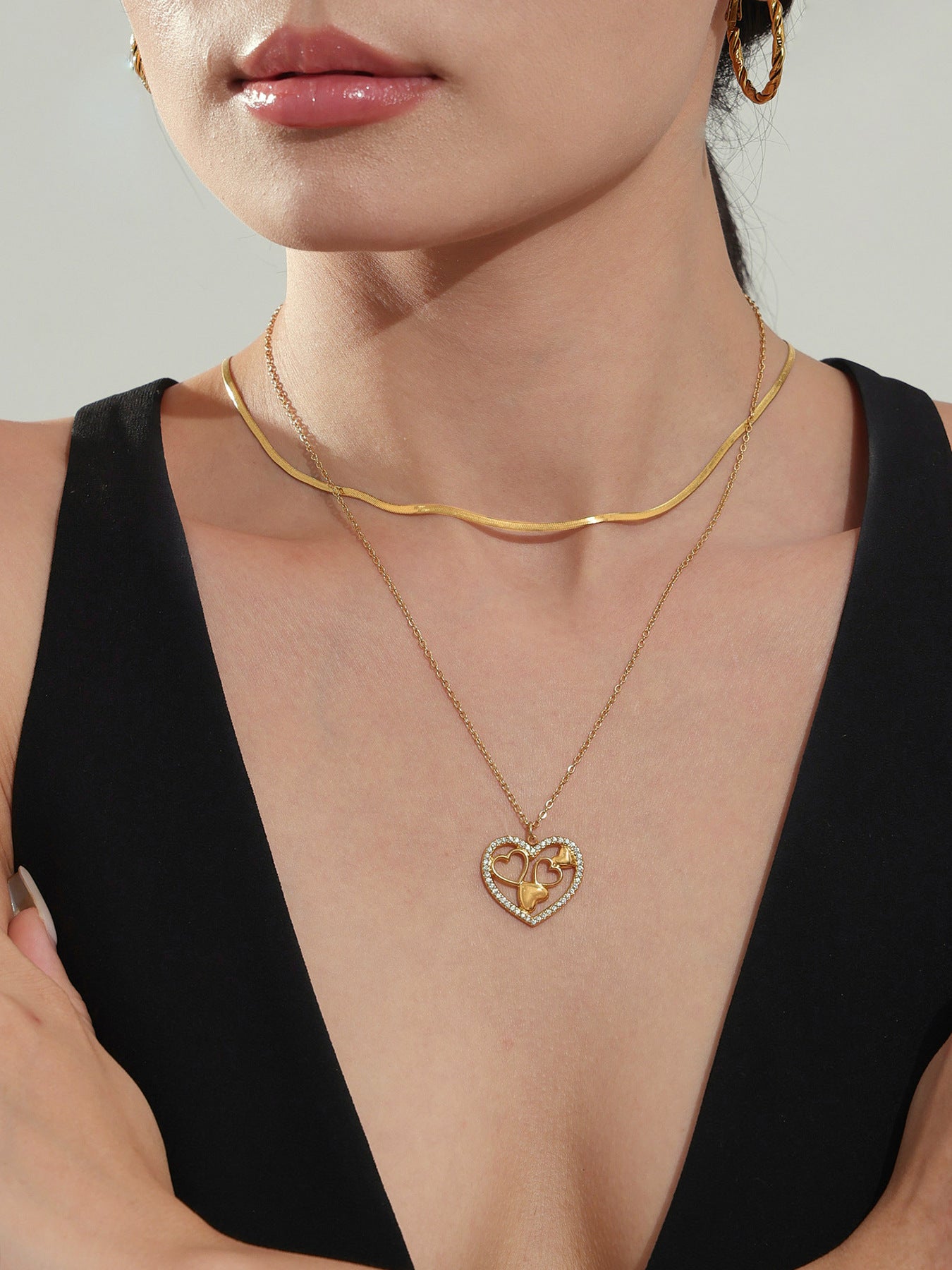 Collar Corazón: Amuleto de Amor y Claridad