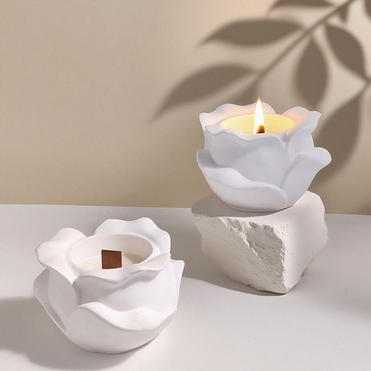 Vela de Aromaterapia de Yeso con Forma de Rosa – Belleza, Pureza y Energía Amorosa