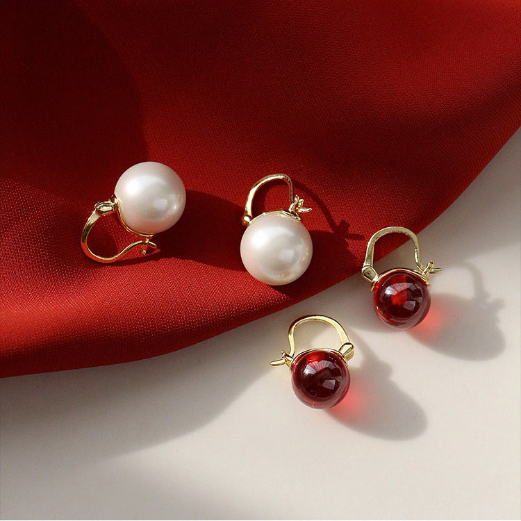 Vitalidad y elegancia: Pendientes de granate para tu energía diaria