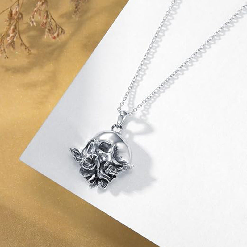 Collar calavera en plata 925, símbolo de poder personal y transformación interior