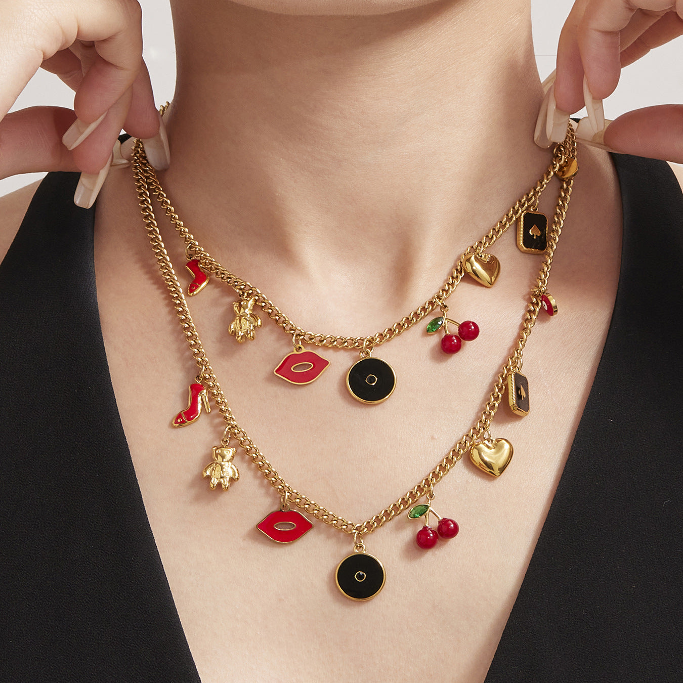 Collar Cerezo: Amuleto de la Alegría y el Renacer