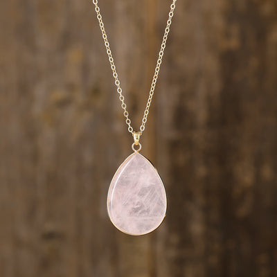 Energía y Elegancia: Collar de Piedra Natural en Forma de Gota