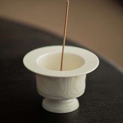 Quemador de Incienso de Cerámica Blanca – Pureza y Ofrenda Espiritual