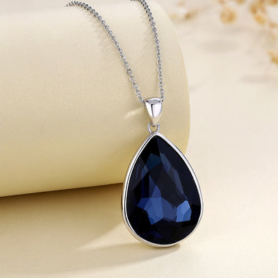 Collar de gota de sodalita oscura en plata 925, intuición y calma en cada detalle