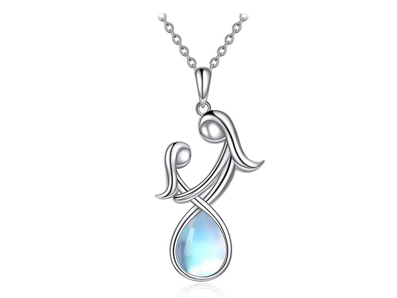Collar piedra lunar en plata 925, símbolo de amor eterno y protección para una hija especial